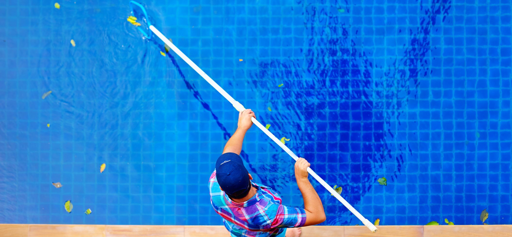 3 Professional Tips for Closing Your Swimming Pool